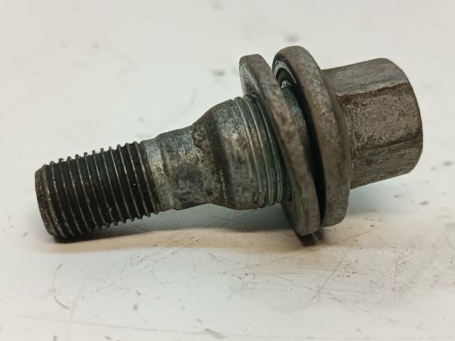 bontott PEUGEOT 301 Kerék Csavar Szett