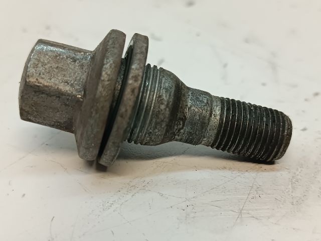 bontott PEUGEOT 301 Kerék Csavar Szett