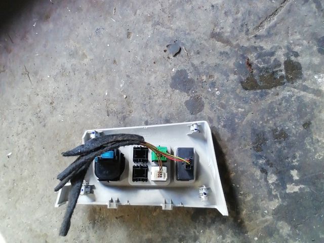 bontott PEUGEOT 301 Tükör Kapcsoló