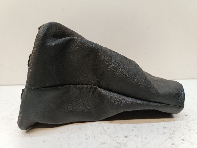 bontott PEUGEOT 301 Váltószoknya