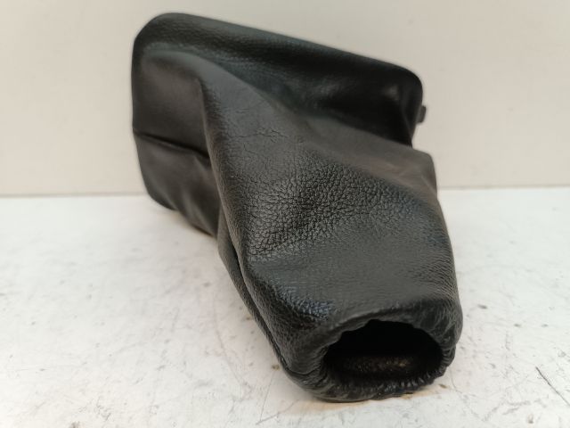 bontott PEUGEOT 301 Váltószoknya