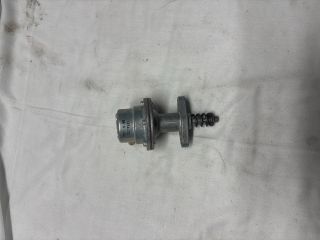 bontott PEUGEOT 305 Üzemanyag Szivattyú