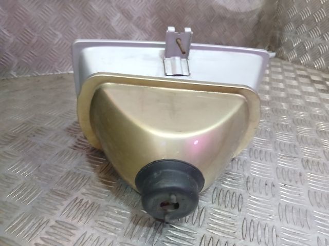 bontott PEUGEOT 305 Bal Fényszóró