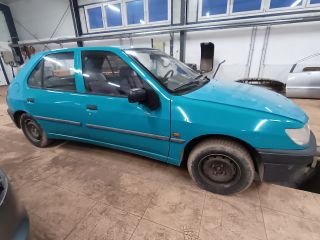 bontott PEUGEOT 306 Első Bölcső