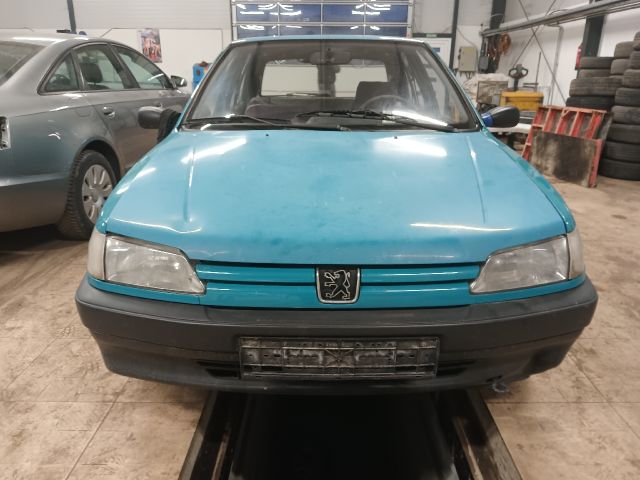 bontott PEUGEOT 306 Első Bölcső