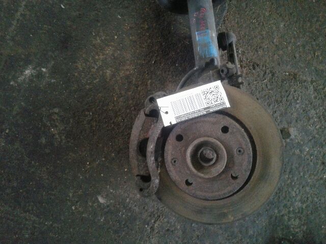 bontott PEUGEOT 306 Bal első Féknyereg Munkahengerrel