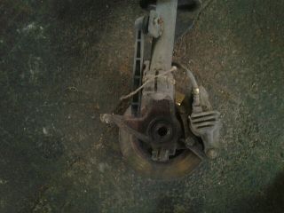 bontott PEUGEOT 306 Bal első Féknyereg Munkahengerrel