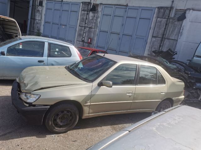 bontott PEUGEOT 306 Hátsó Híd (Dobfékes)