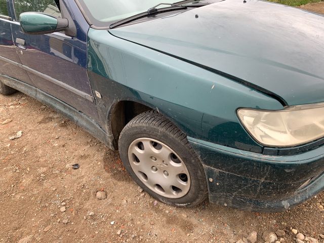 bontott PEUGEOT 306 Jobb első Gólyaláb (Lengécsillapító, Rugó)