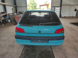 bontott PEUGEOT 306 Jobb hátsó Lengéscsillapító