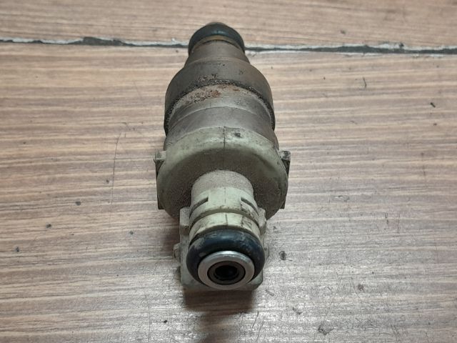 bontott PEUGEOT 306 Porlasztó (1 db)