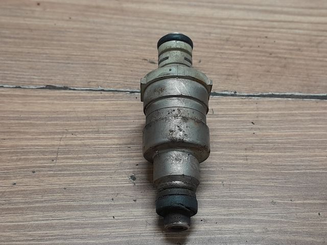 bontott PEUGEOT 306 Porlasztó (1 db)