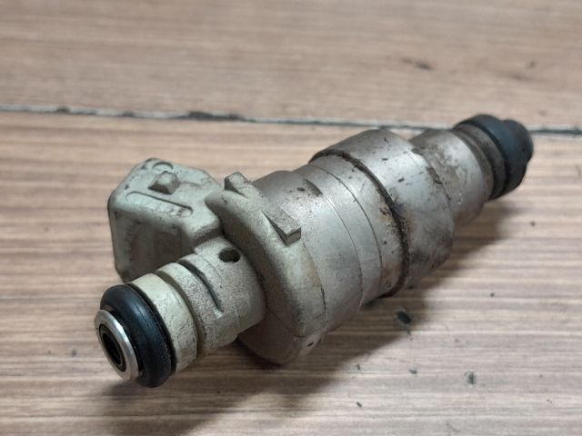 bontott PEUGEOT 306 Porlasztó (1 db)