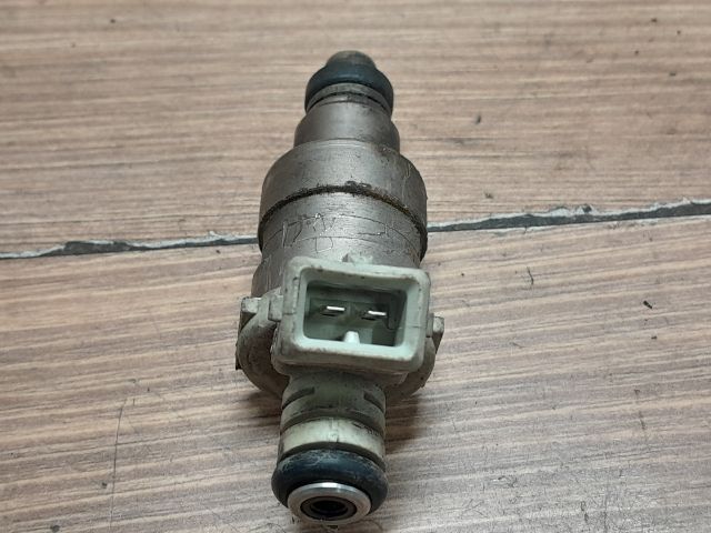 bontott PEUGEOT 306 Porlasztó (1 db)