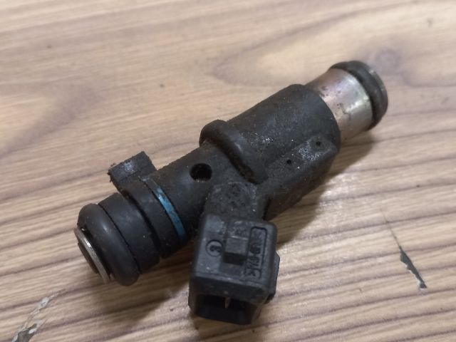 bontott PEUGEOT 306 Porlasztó (1 db)