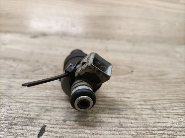 bontott PEUGEOT 306 Porlasztó (1 db)