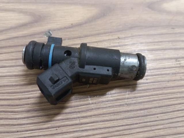 bontott PEUGEOT 306 Porlasztó (1 db)