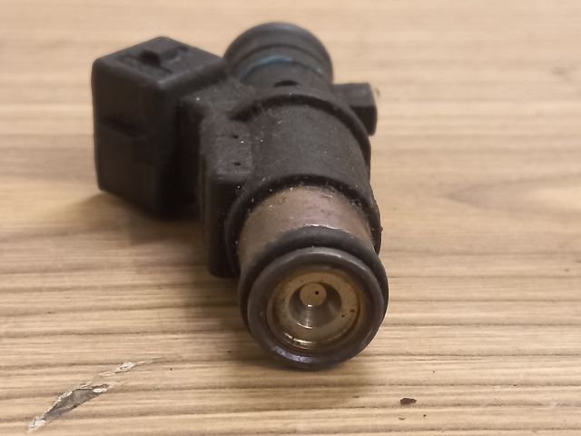 bontott PEUGEOT 306 Porlasztó (1 db)