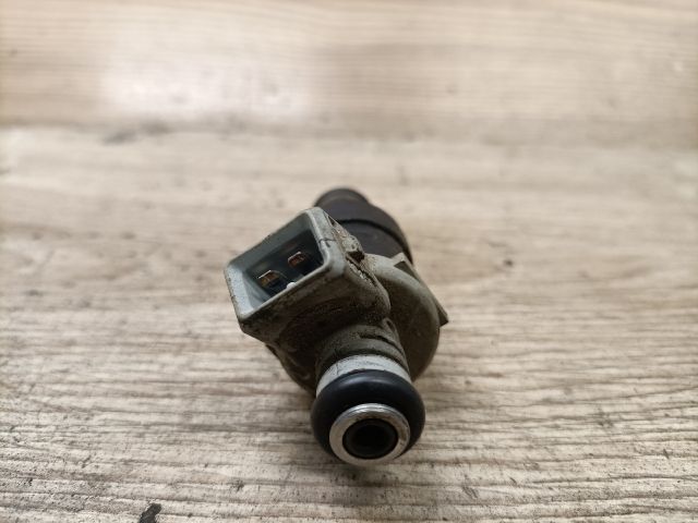 bontott PEUGEOT 306 Porlasztó (1 db)