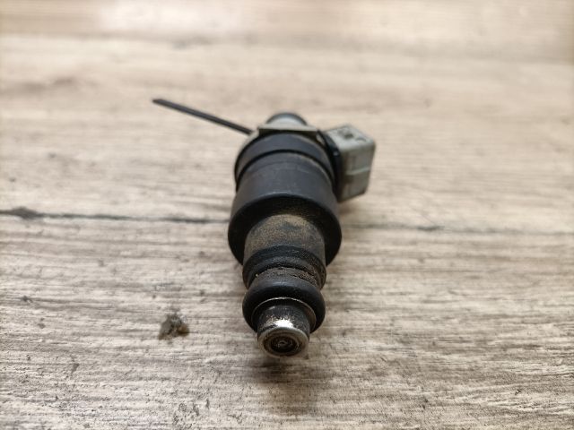 bontott PEUGEOT 306 Porlasztó (1 db)