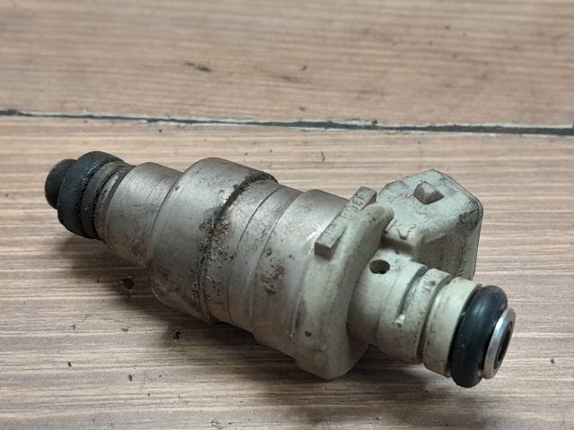 bontott PEUGEOT 306 Porlasztó (1 db)