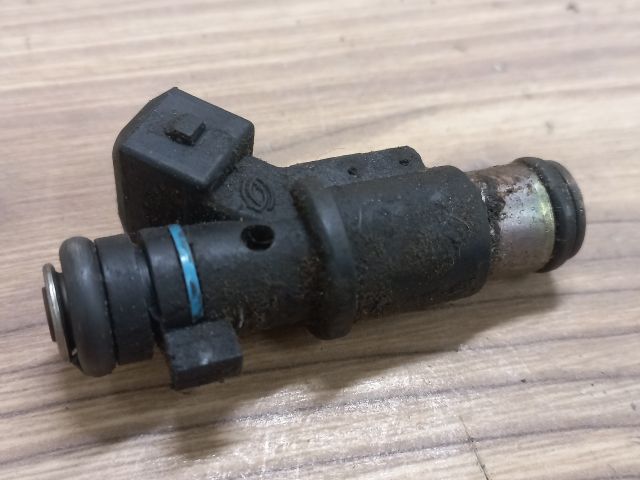 bontott PEUGEOT 306 Porlasztó (1 db)