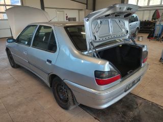 bontott PEUGEOT 306 Bal első Gólyaláb (Lengécsillapító, Rugó)