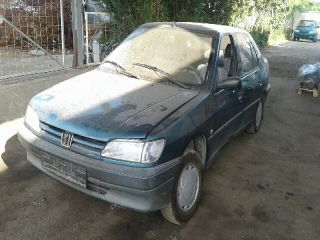 bontott PEUGEOT 306 Fékrásegítő