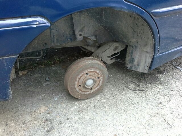 bontott PEUGEOT 306 Hátsó Híd (Dobfékes)