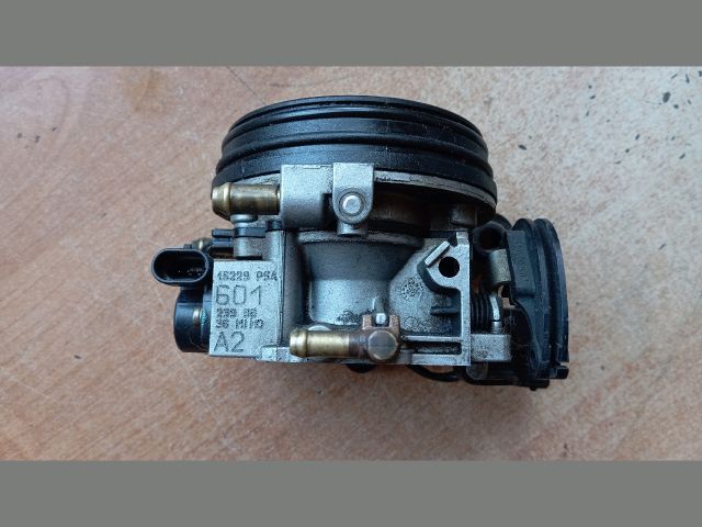 bontott PEUGEOT 306 Központi Injektor