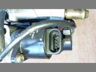 bontott PEUGEOT 306 Központi Injektor