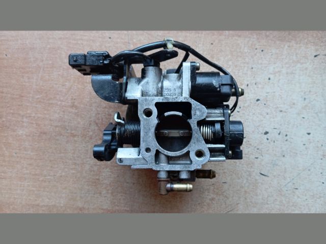 bontott PEUGEOT 306 Központi Injektor