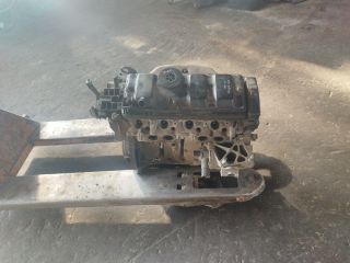 bontott PEUGEOT 306 Motor (Fűzött blokk hengerfejjel)