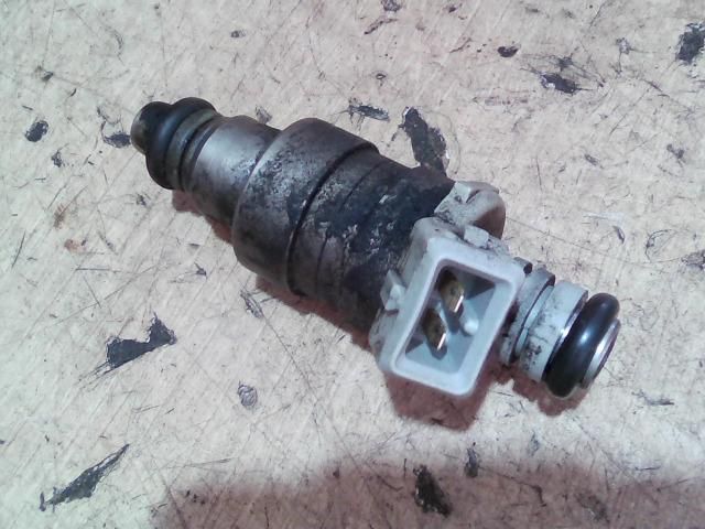 bontott PEUGEOT 306 Porlasztó (1 db)