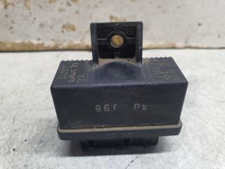 bontott PEUGEOT 306 Üzemanyag Szivattyú Relé