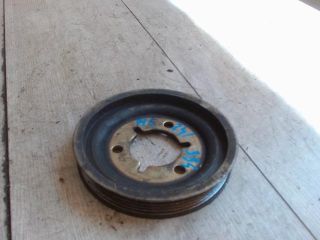 bontott PEUGEOT 306 Vízpumpa Szíjtárcsa