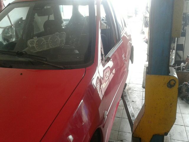 bontott PEUGEOT 306 Bal Féltengely