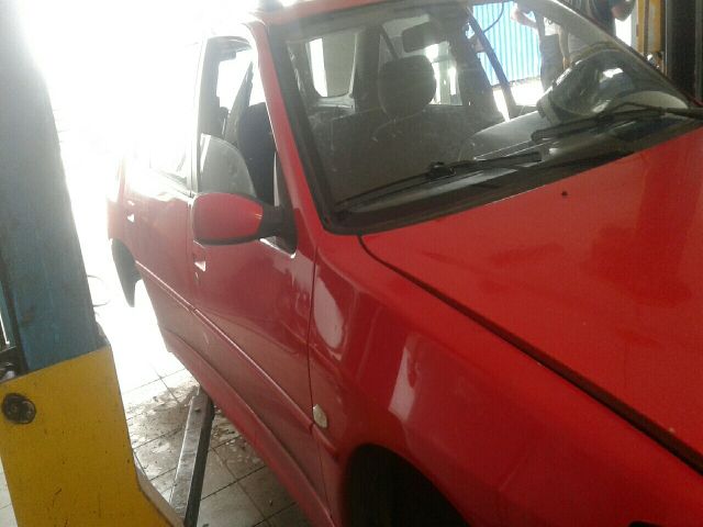 bontott PEUGEOT 306 Generátor