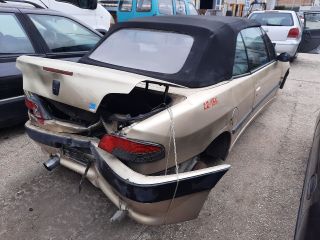 bontott PEUGEOT 306 Jobb első Csonkállvány Kerékaggyal