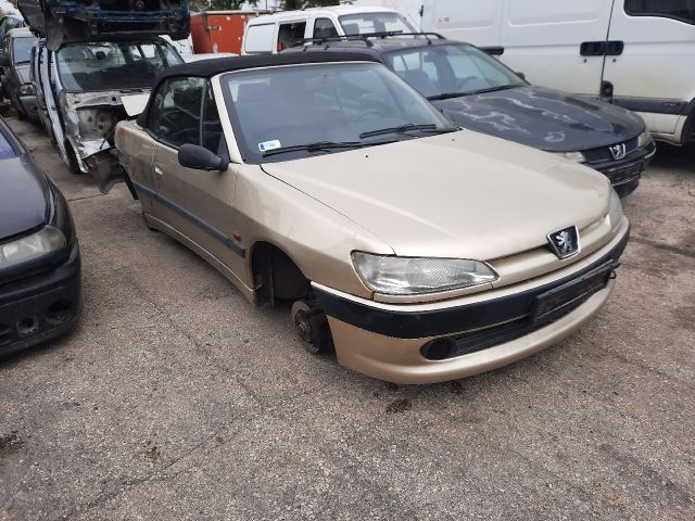 bontott PEUGEOT 306 Jobb első Lengőkar