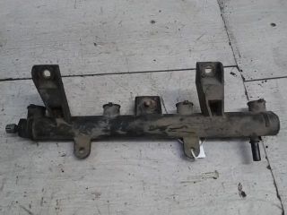 bontott PEUGEOT 306 Porlasztó Sor / Híd