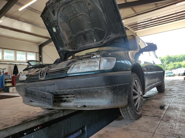 bontott PEUGEOT 306 Bal első Fékkengyel