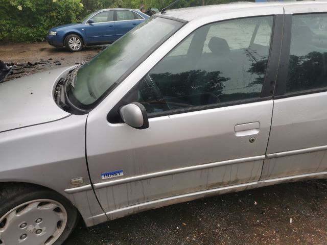 bontott PEUGEOT 306 Bal Féltengely