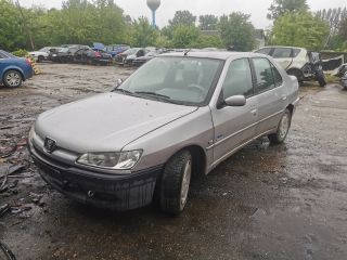 bontott PEUGEOT 306 Bal Féltengely