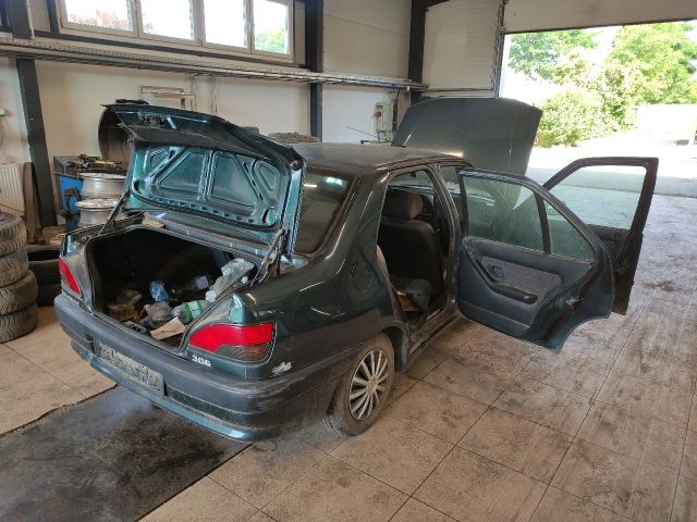 bontott PEUGEOT 306 Homlokfal (Üres lemez)