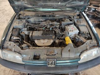 bontott PEUGEOT 306 Homlokfal (Üres lemez)