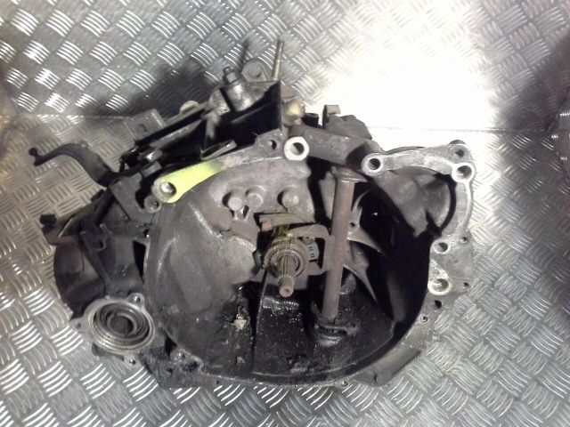 bontott PEUGEOT 306 Váltó (Mechanikus)