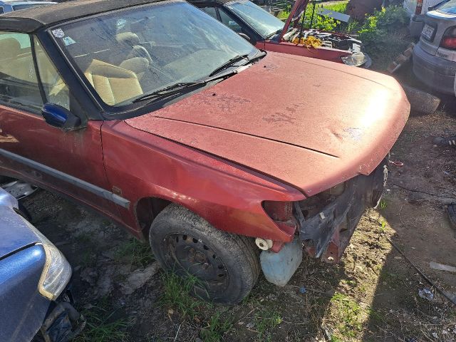 bontott PEUGEOT 306 Homlokfal (Üres lemez)