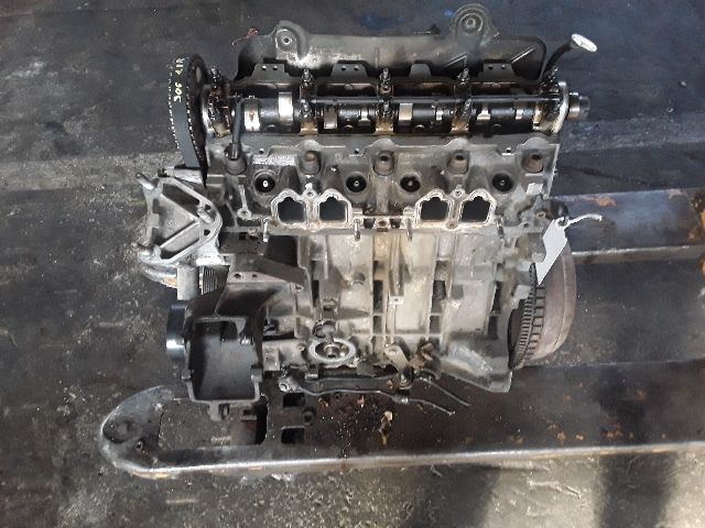 bontott PEUGEOT 306 Motor (Fűzött blokk hengerfejjel)