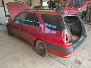 bontott PEUGEOT 306 Bal első Csonkállvány Kerékaggyal